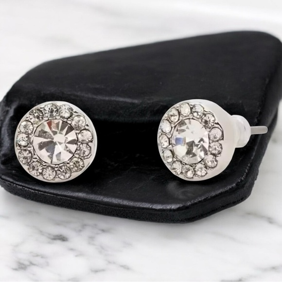 Kate Spade Silver Studs - Picture 1 of 2